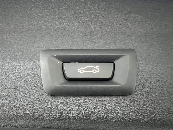 720x540_0_q87_c42_autohomecar__ChxpVmmG6FKAEyduAALc_aAzHtA987