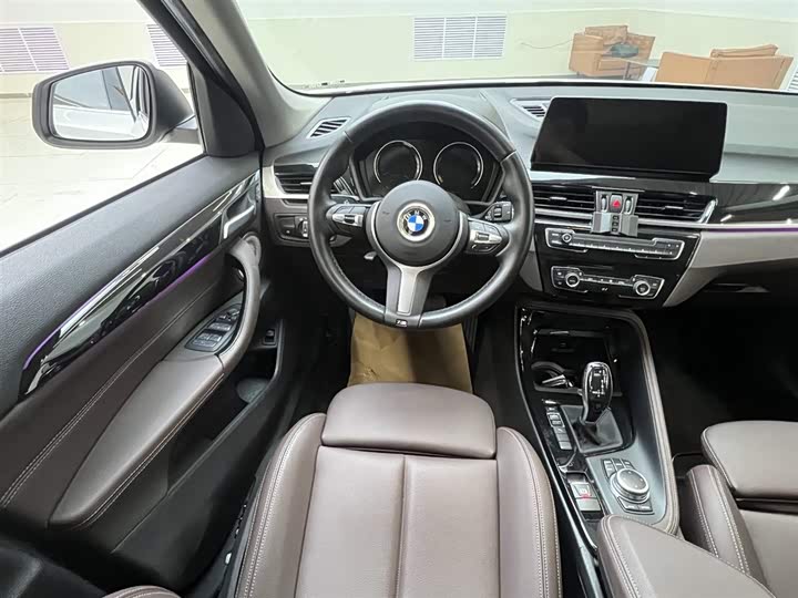 720x540_0_q87_c42_autohomecar__ChxpVWmG6FGAIcDkAAIw3JAoszM101