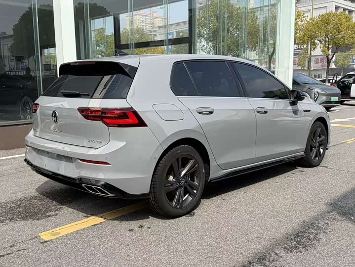 720x540_0_q87_c42_autohomecar__ChxpWGmv5f6AIPIeAAXoKOVpDUw079
