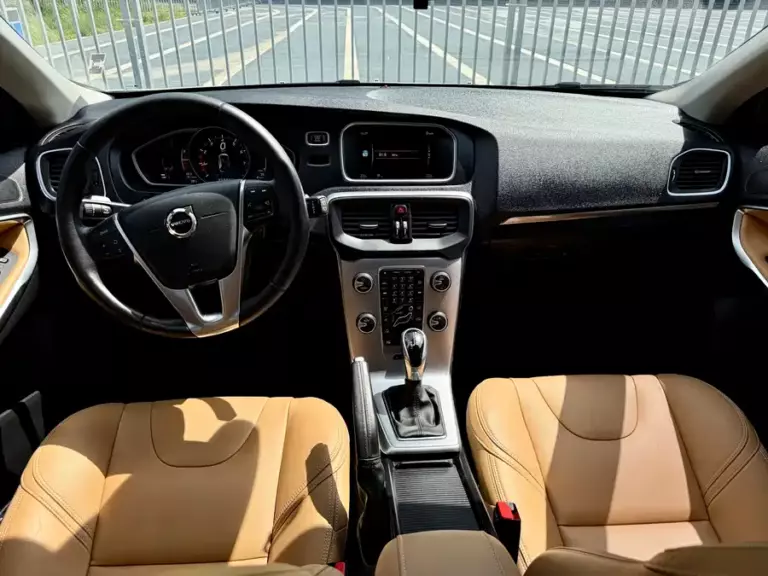 900x675_0_q87_c42_autohomecar__Chto52n1pgSAaNOoAAl8rFfPSeg797.jpg