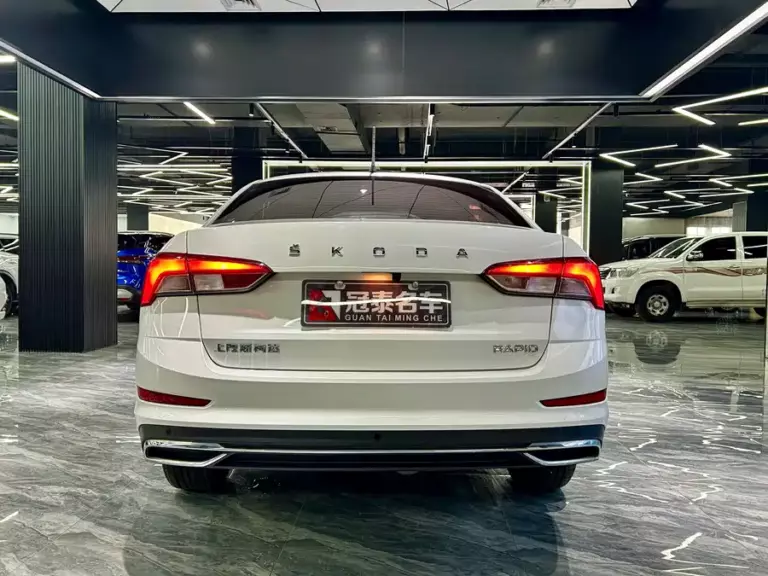 900x675_0_q87_c42_autohomecar__ChtpWGnLaTOAWWzrAAtuSvBoCpk660.jpg