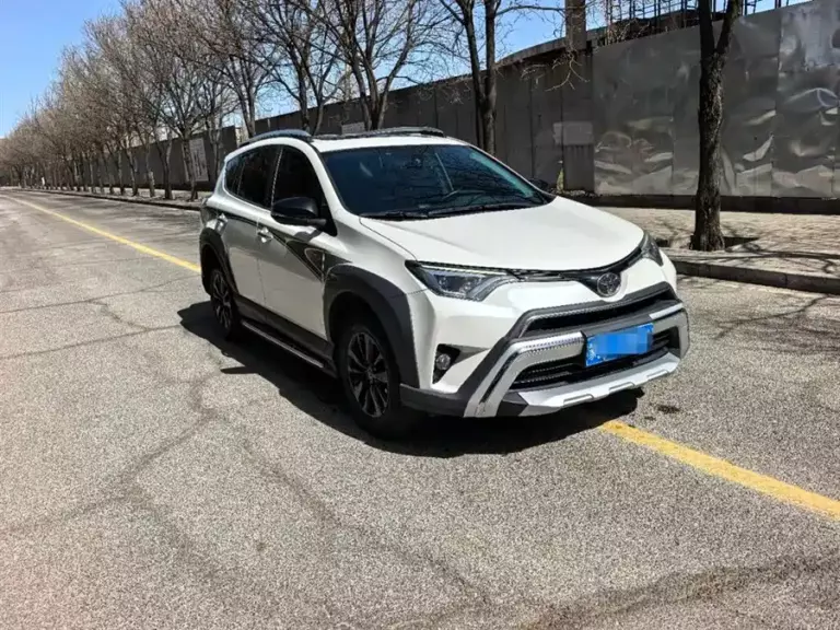 900x675_0_q87_c42_autohomecar__ChtpWGoBfACAXQX7AAP8153_T2g629.jpg