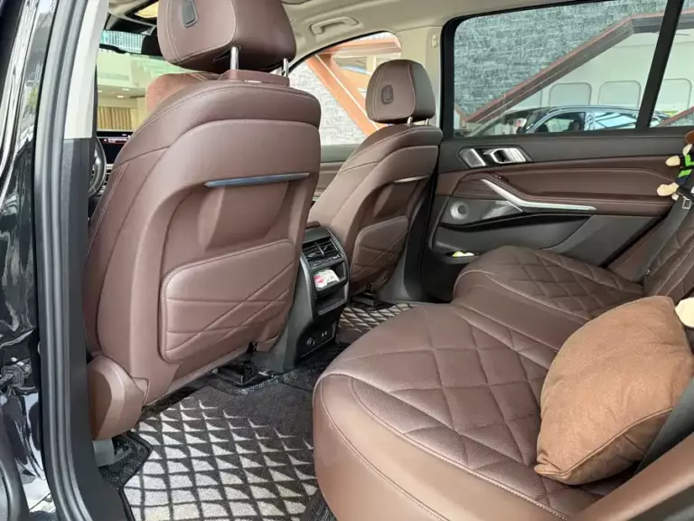 900x675_0_q87_c42_autohomecar__ChtpWGofeOaAOuMeAAuYSnJNHec047.jpg