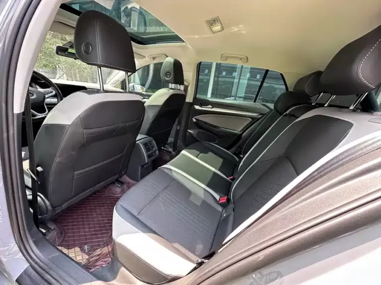 900x675_0_q87_c42_autohomecar__ChtpWGofpTeAJAt1AAlBmBikKW4196.jpg