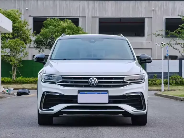 900x675_0_q87_c42_autohomecar__ChtpWGoZP1mAbourAAbj8-AR8dQ989.jpg