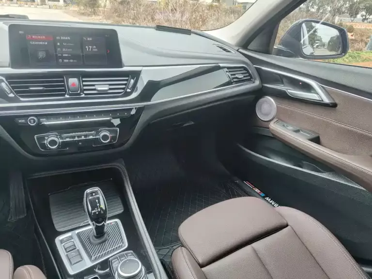 900x675_0_q87_c42_autohomecar__ChxoHWey4HeACuQAAAmeguNk7r8619.jpg