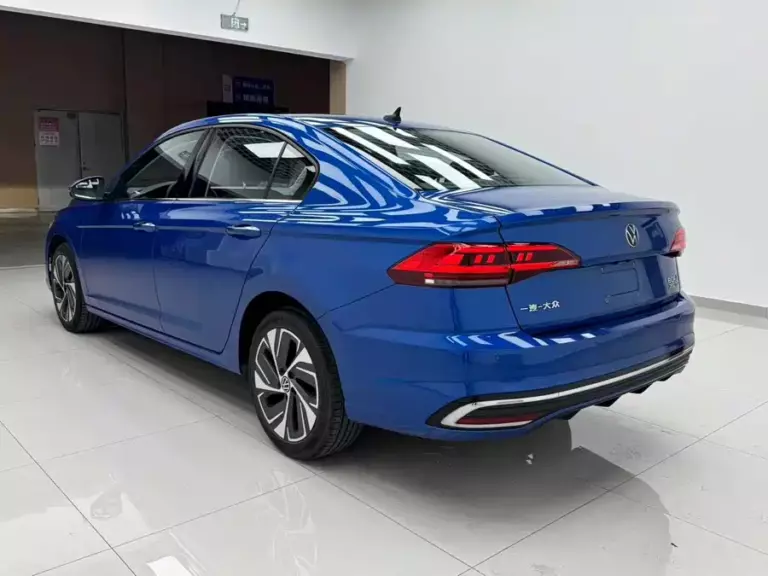 900x675_0_q87_c42_autohomecar__ChxpV2nPKXqAWZLfAAXBVrEz6ic088.jpg