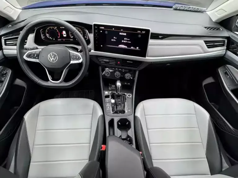 900x675_0_q87_c42_autohomecar__ChxpV2nPKYSAIizEAAbYBq5OQKk632.jpg