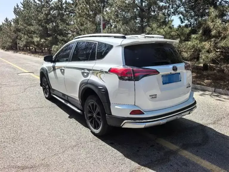 900x675_0_q87_c42_autohomecar__ChxpV2oBfAKAJyHbAAPtIwExopw624.jpg