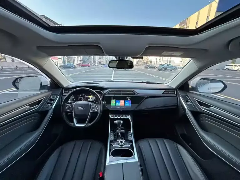 900x675_0_q87_c42_autohomecar__ChxpV2oboiyAGNiRAAjkzCRYdTE765.jpg
