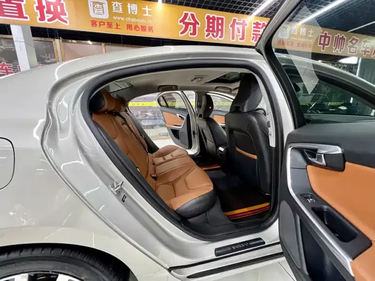 900x675_0_q87_c42_autohomecar__ChxpVmmjsH-ACxomAAnkzFwieq8891.jpg