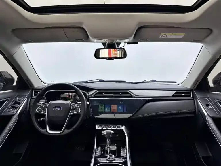 900x675_0_q87_c42_autohomecar__ChxpVmnKWdaAQlxXAATd3zx4XGo192.jpg