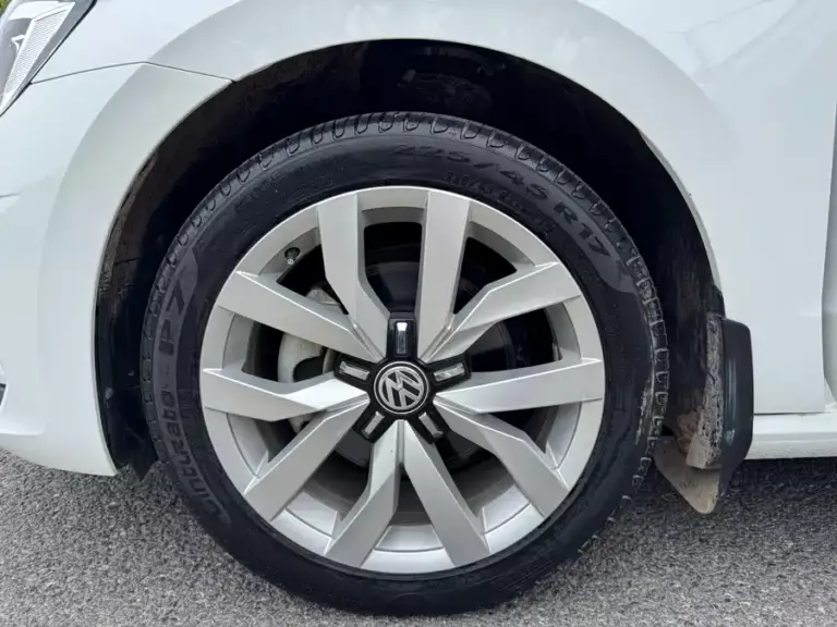 900x675_0_q87_c42_autohomecar__ChxpVmoeQb2AcsTSAAjfoLA2Zj0085.jpg