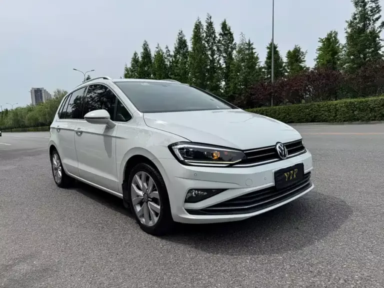 900x675_0_q87_c42_autohomecar__ChxpVmoeQbuAfuDrAAwnlWji34s280.jpg