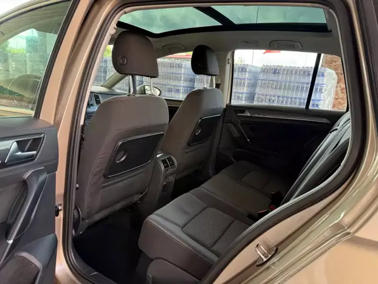 900x675_0_q87_c42_autohomecar__ChxpVmoQGLSAQePeAAkOq_GWW6Q708.jpg