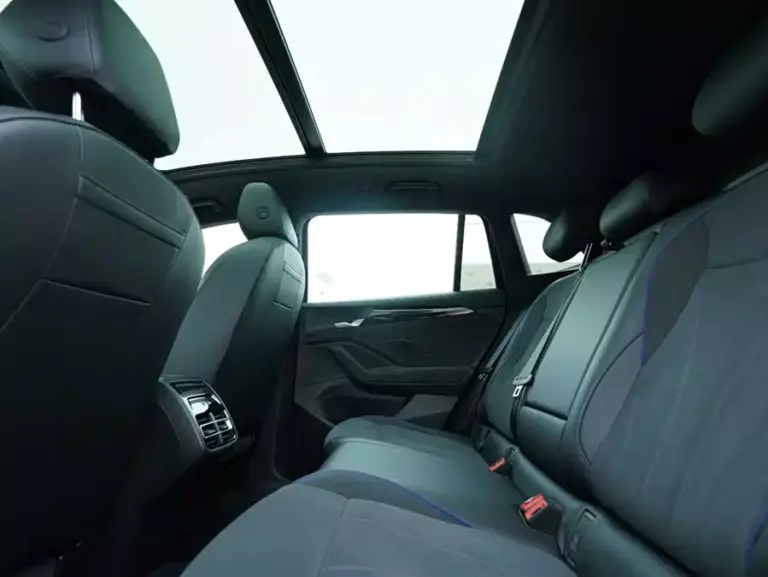900x675_0_q87_c42_autohomecar__ChxpVWo1AiyAXbyRAAD-6_y0I6Y792.jpg