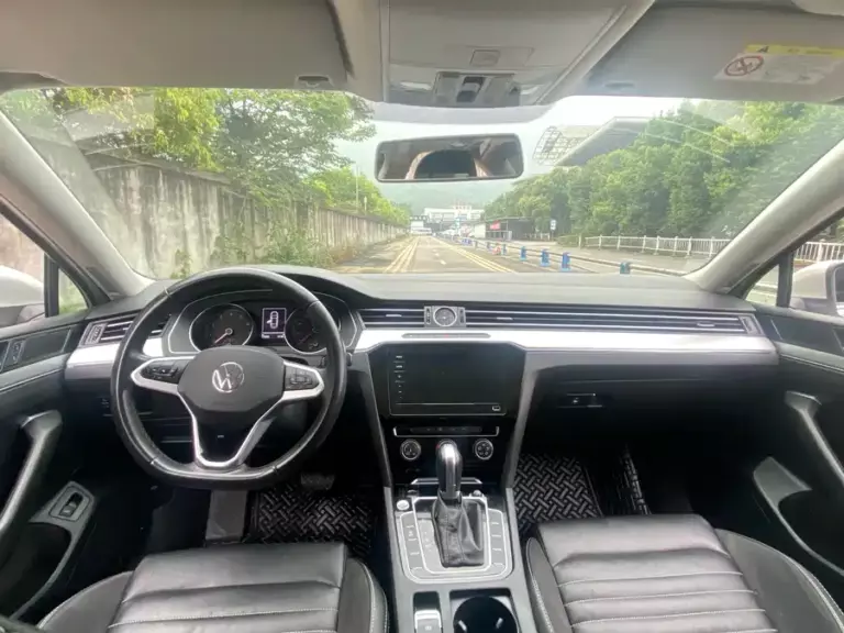 900x675_0_q87_c42_autohomecar__ChxpVWoaUfSAZOuqAAnqNPl7IV0044.jpg