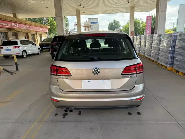 900x675_0_q87_c42_autohomecar__ChxpVWoQGLGAXH49AArmJKihALw006.jpg