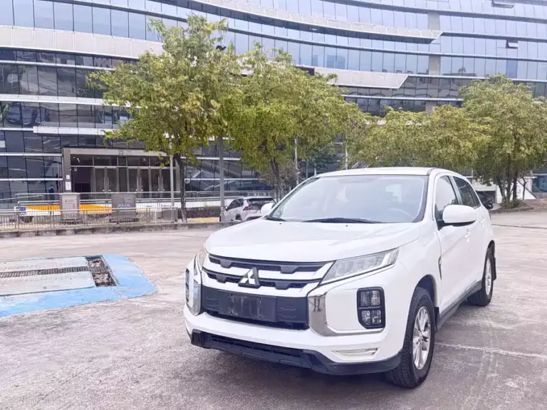900x675_0_q87_c42_autohomecar__ChxpWGl29vSAQ_6YAAsv6ncZYo4633.jpg