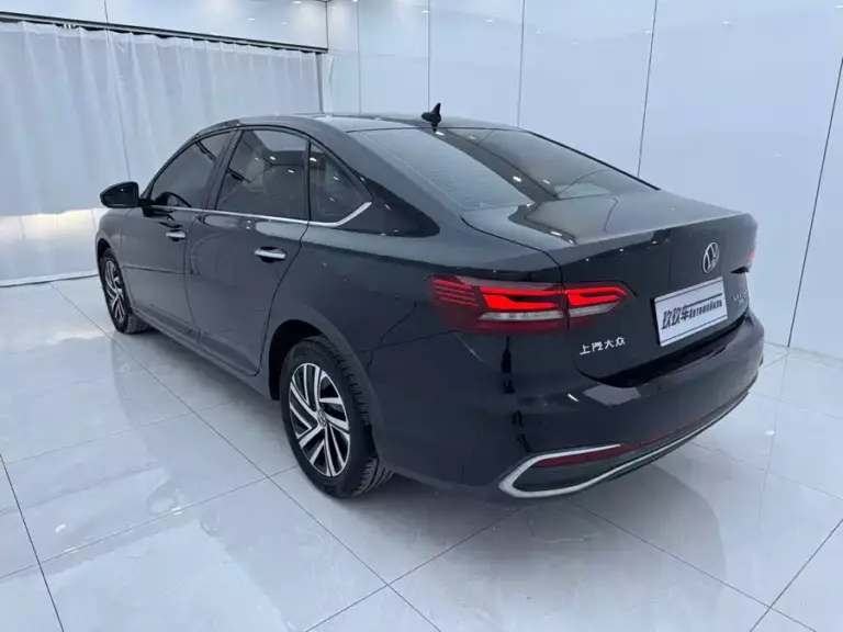 900x675_0_q87_c42_autohomecar__ChxpWGn6kraAdSawAAYQ2MxKFgQ656.jpg