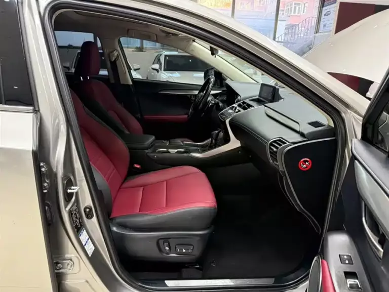 900x675_0_q87_c42_autohomecar__ChxpWGn6qPCADEUHAAIVLUoSoJ0791.jpg
