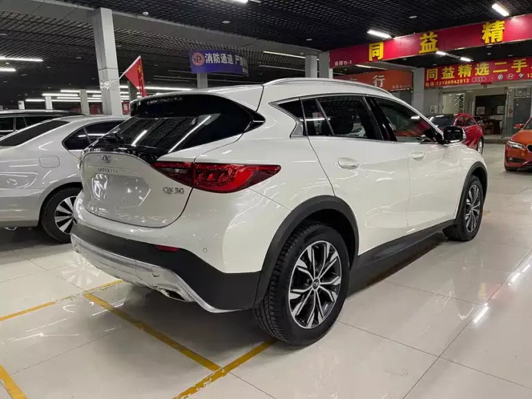 900x675_0_q87_c42_autohomecar__ChxpWGnhqBWAD6DnAApgaD6cTQs093.jpg