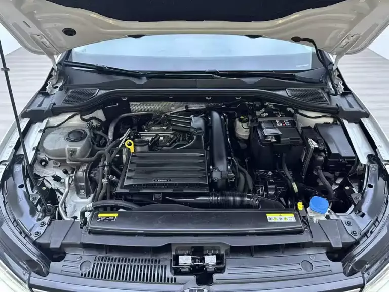 900x675_0_q87_c42_autohomecar__Chto52pHaCaAPOlMAAWIwlOTN5g366.jpg