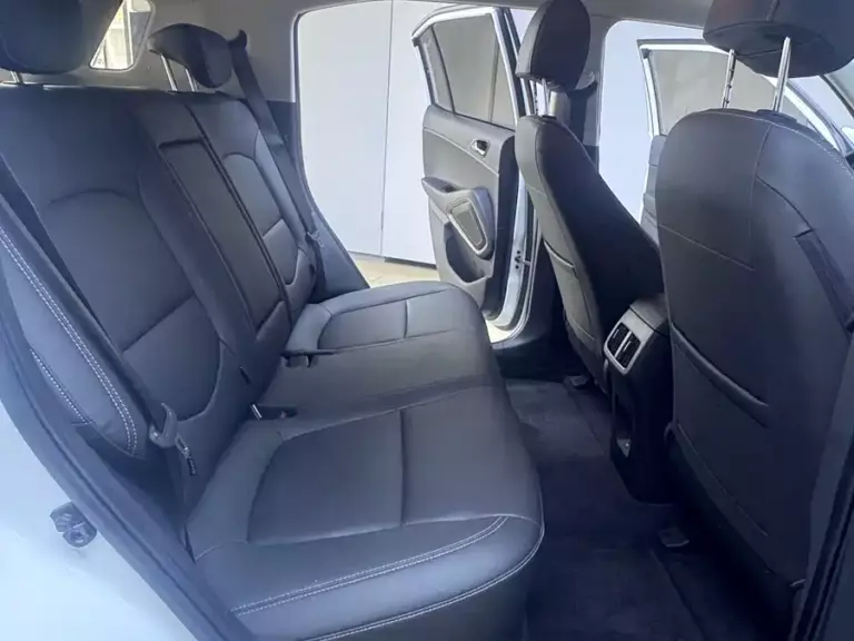 900x675_0_q87_c42_autohomecar__ChxpVWoOdFmAR7xJAAayJBKIGOc471.jpg
