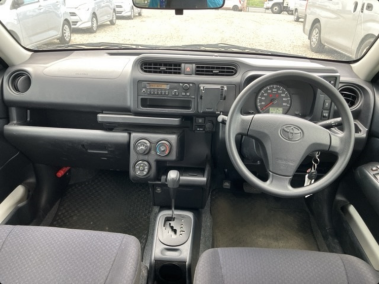 Screenshot 2026-07-03 at 23-04-07 TOYOTA PROBOX VAN 4WD G Banzai24