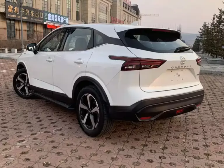 900x675_0_q87_c42_autohomecar__ChxpWGpbTjiAQBCdAAWlDn3rW9c145.jpg