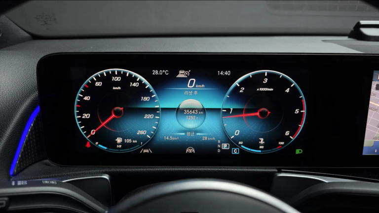 Mercedes GLB 200d 2022 из Кореи — фото 21
