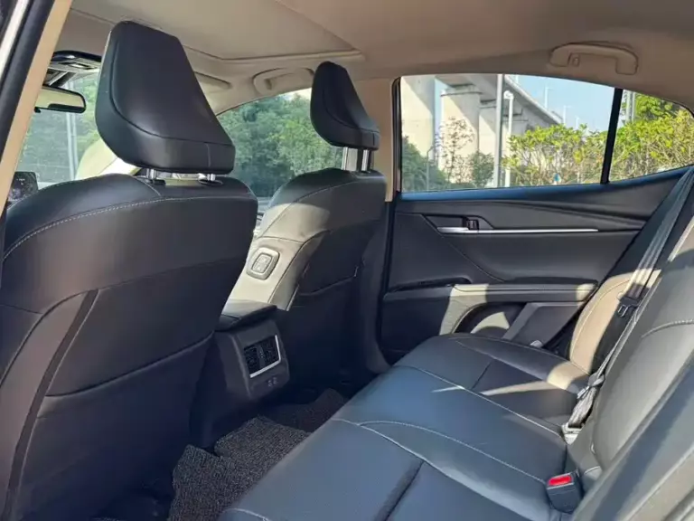 Volvo XC60 2021 из Китая — фото 83